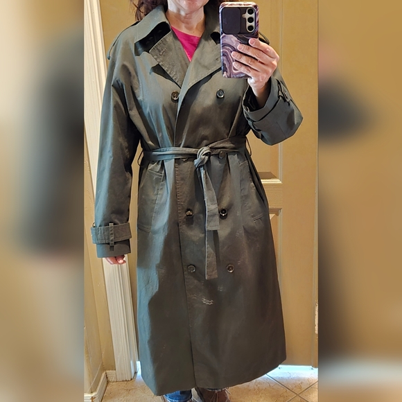 Banana Republic Jackets & Blazers - Women's Banana Republic Olive Double-Breasted Trench Coat